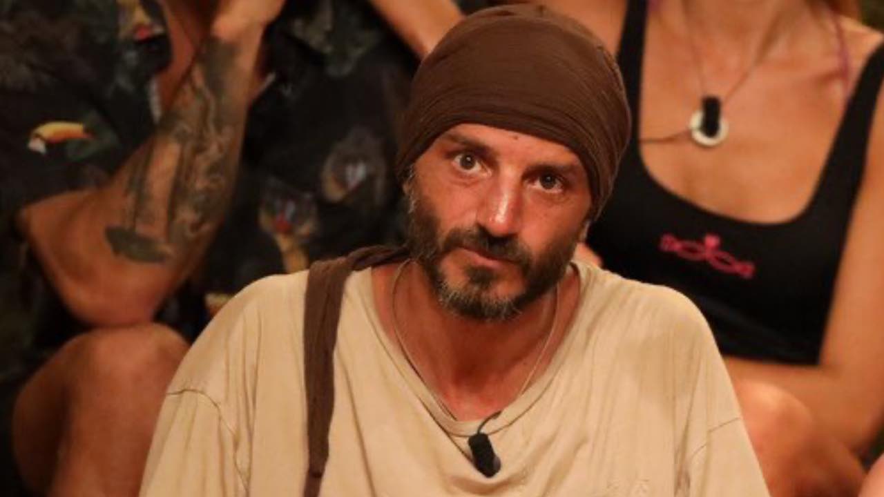 Nicolas Vaporidis Dopo L Isola Si Torna All Antico La Prima Volta A